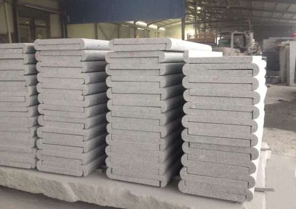 Bullnose Long Edge Silver Grey Granite