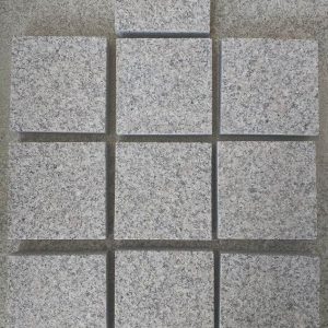 Flamed Cobble Stone Silver Grey Granite Cambodia Stone Tiles