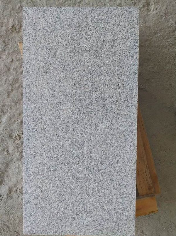 Customized Size Flamed Silver Grey Granite Cambodia Stone Slab